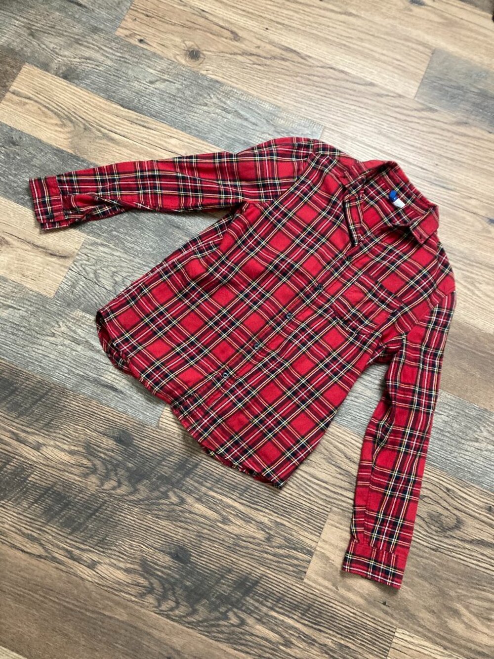 H&M Divided Women's Red Plaid Flannel Button Up Shirt Size M Long Sleeve Cotton